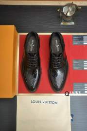 Picture of Louis Vuitton Shoes _SKULVsz38-45WM080313271